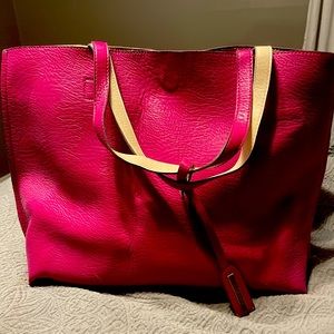 Large magenta tote bag